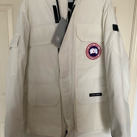 Canada Goose Expedition Down Parka With Hood - Picture 6 of 8